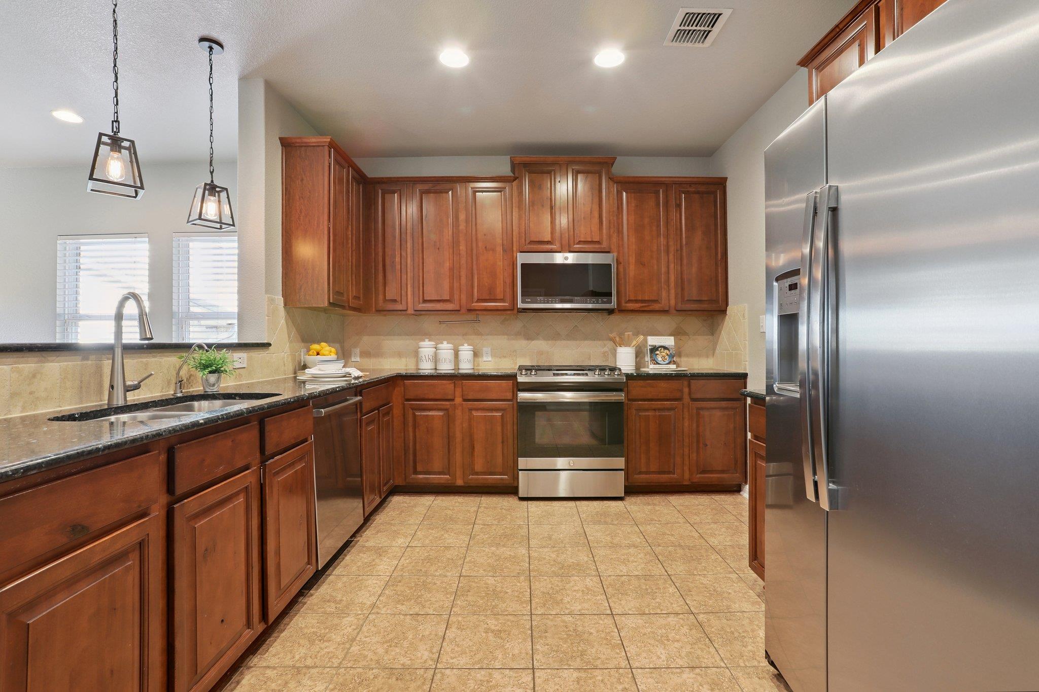 601 Stone View Trl, Austin, TX 78737