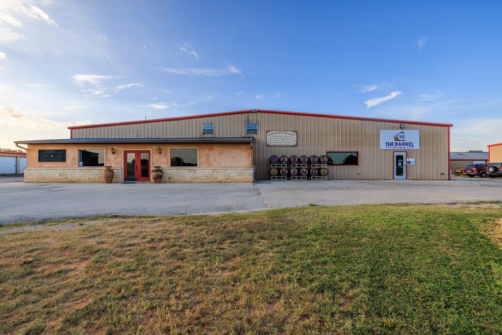 10034, 10046 E US Hwy 290 Highway, Fredericksburg, TX 78624