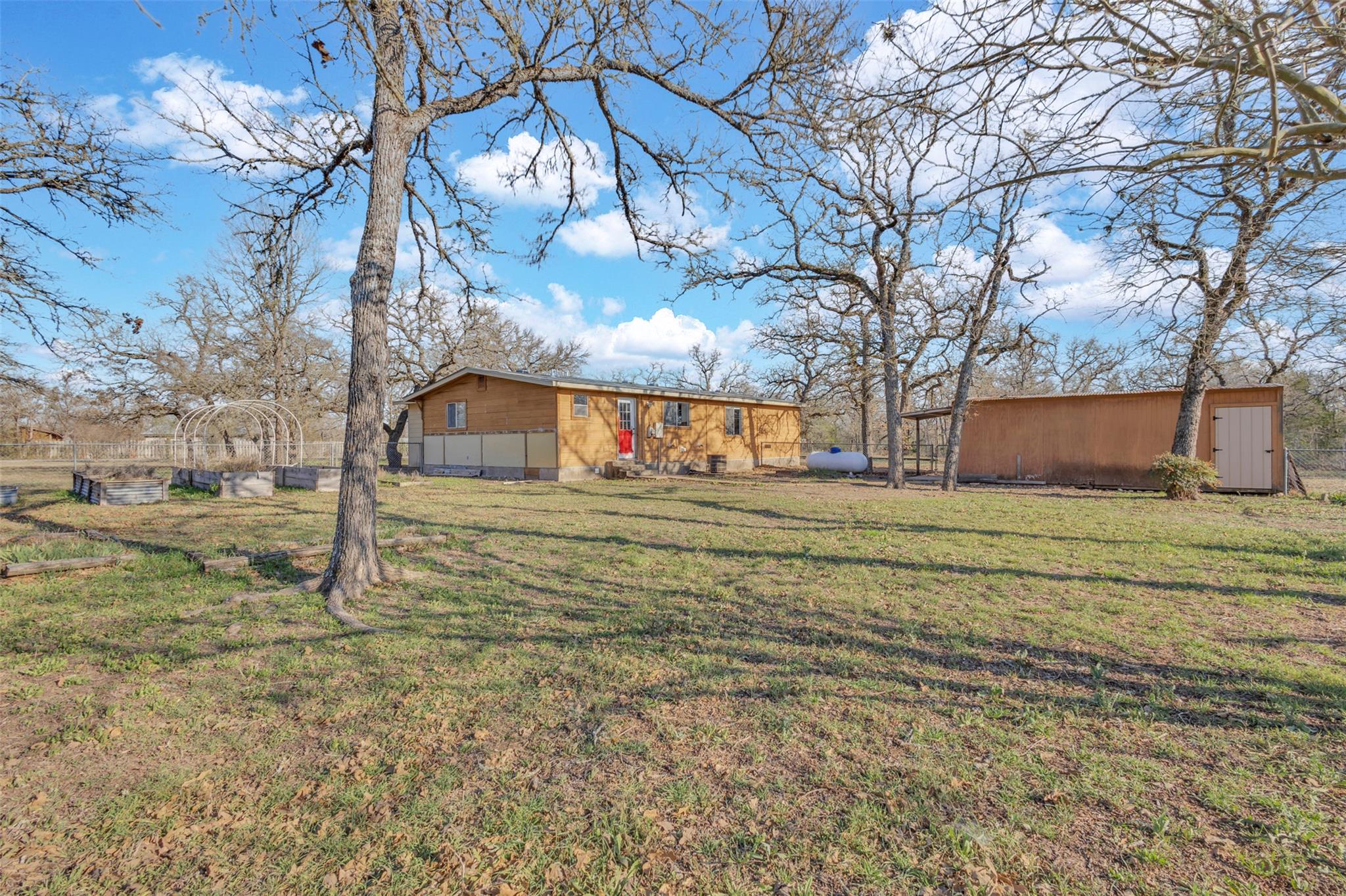 104 Blue Flame Rd, Cedar Creek, TX 78612