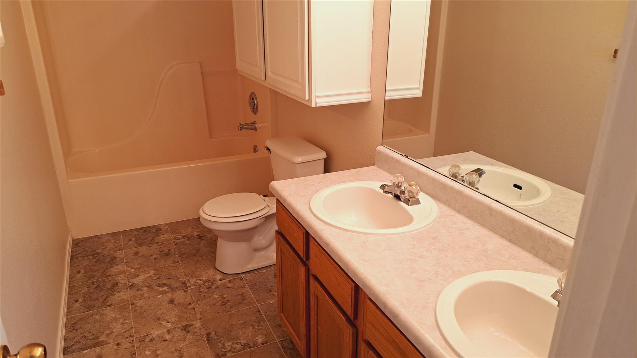 804 Moon Glow Dr, Leander, TX 78641