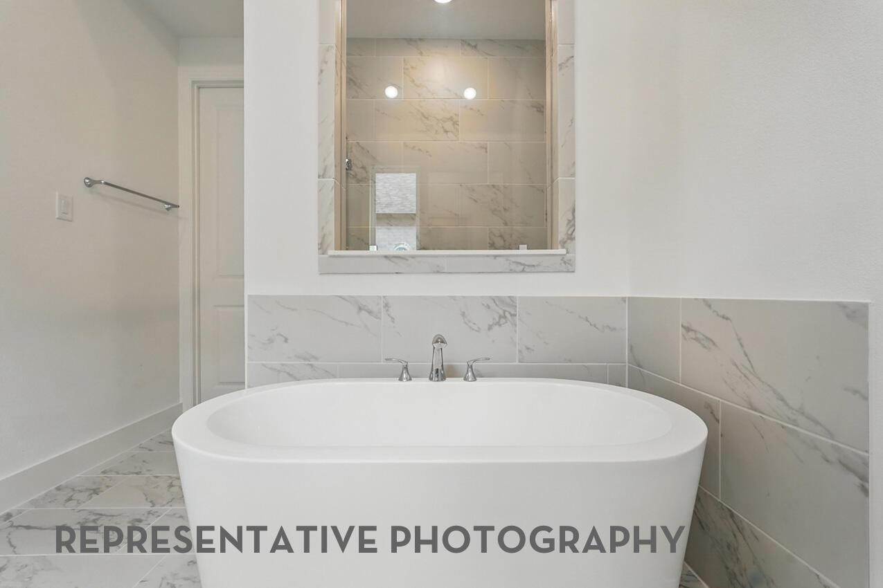 174 Stock Pond Trl, Kyle, TX 78640