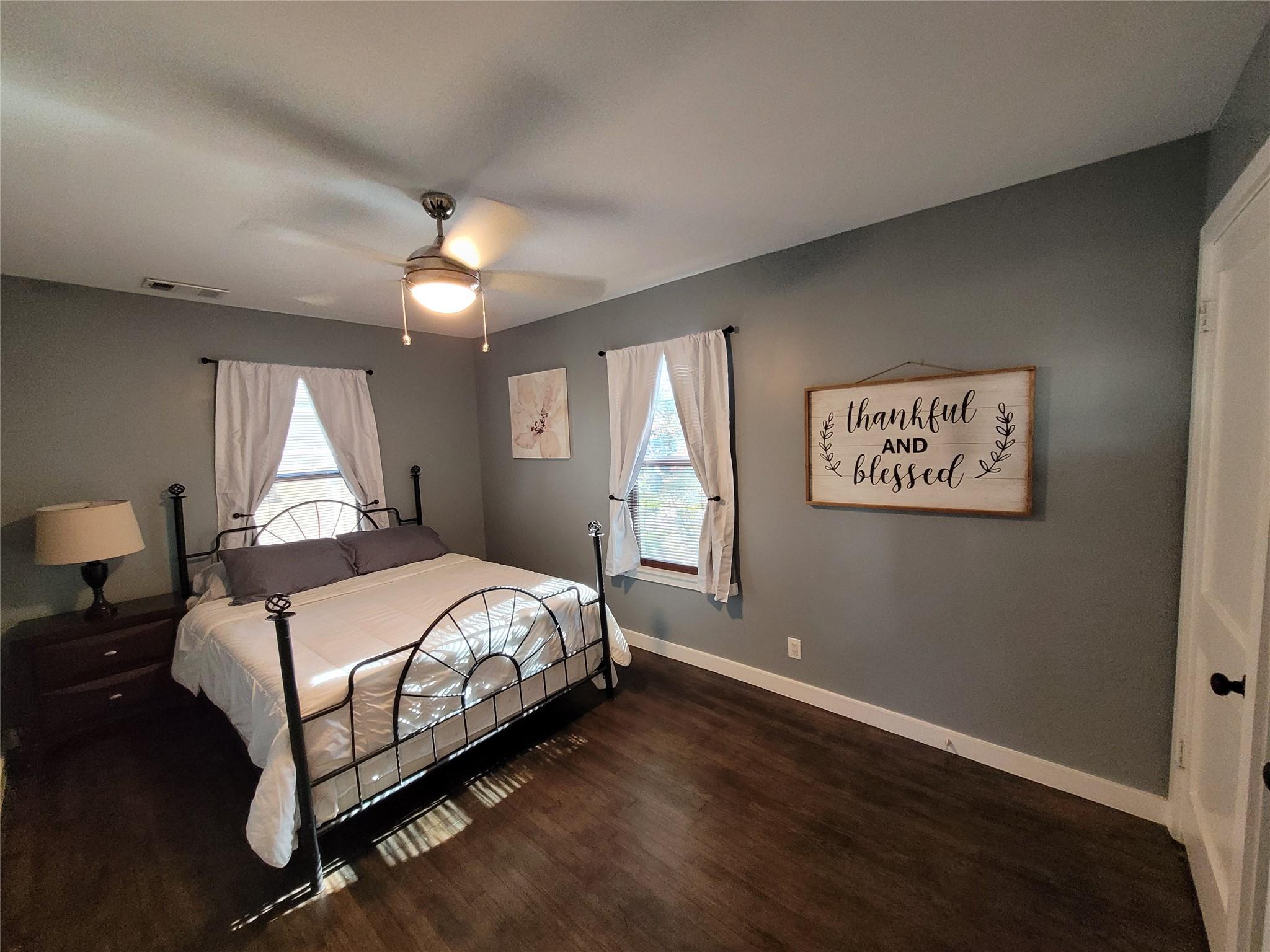 206 W 55th 1/2 St, Austin, TX 78751