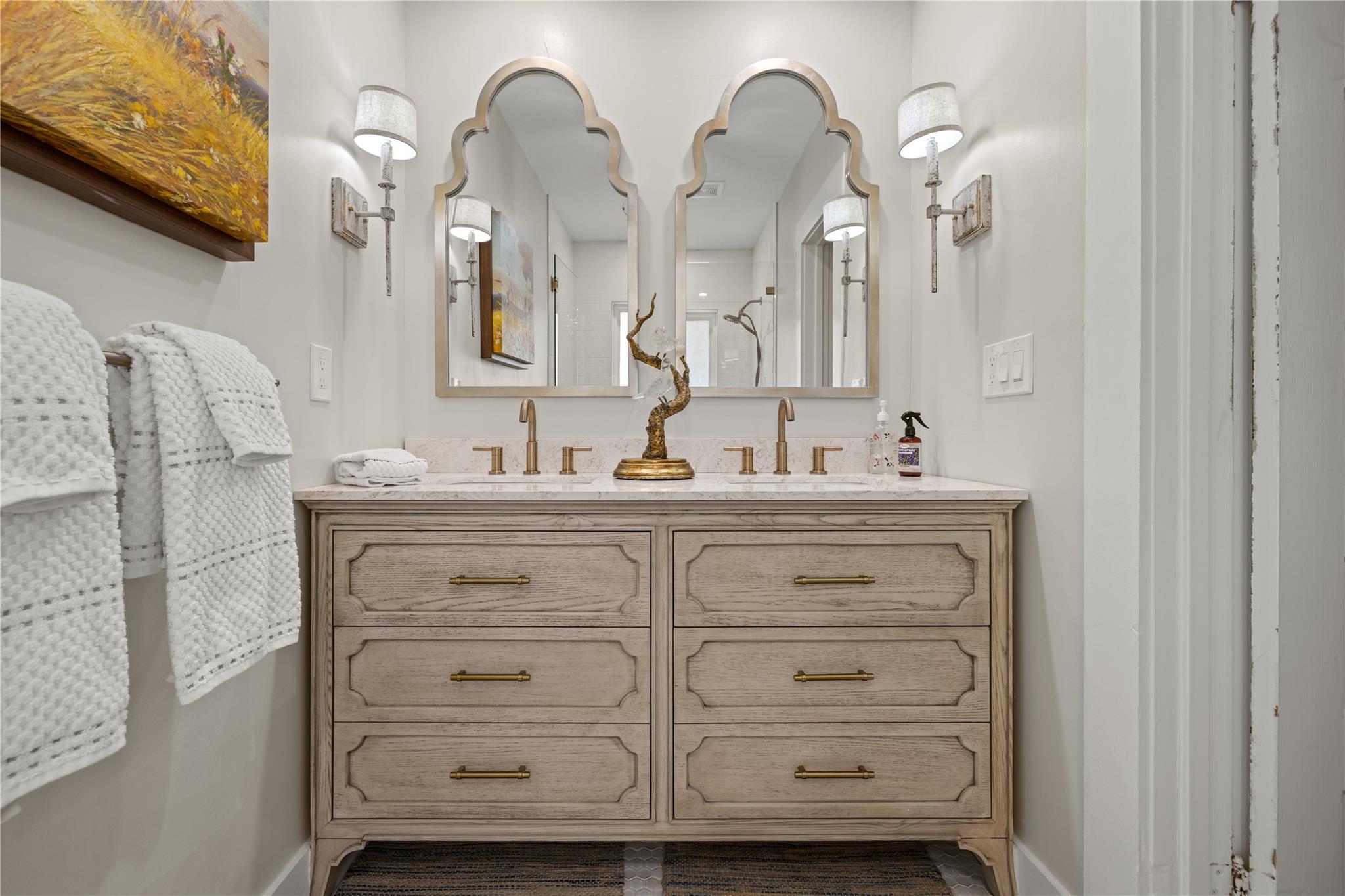 119 San Antonio St, Fredericksburg, TX 78624