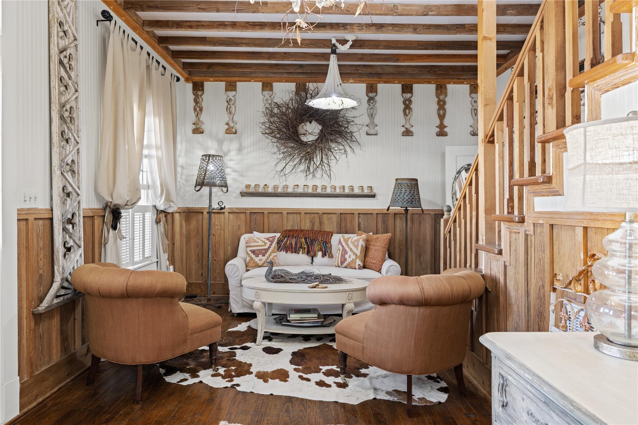 119 San Antonio St, Fredericksburg, TX 78624