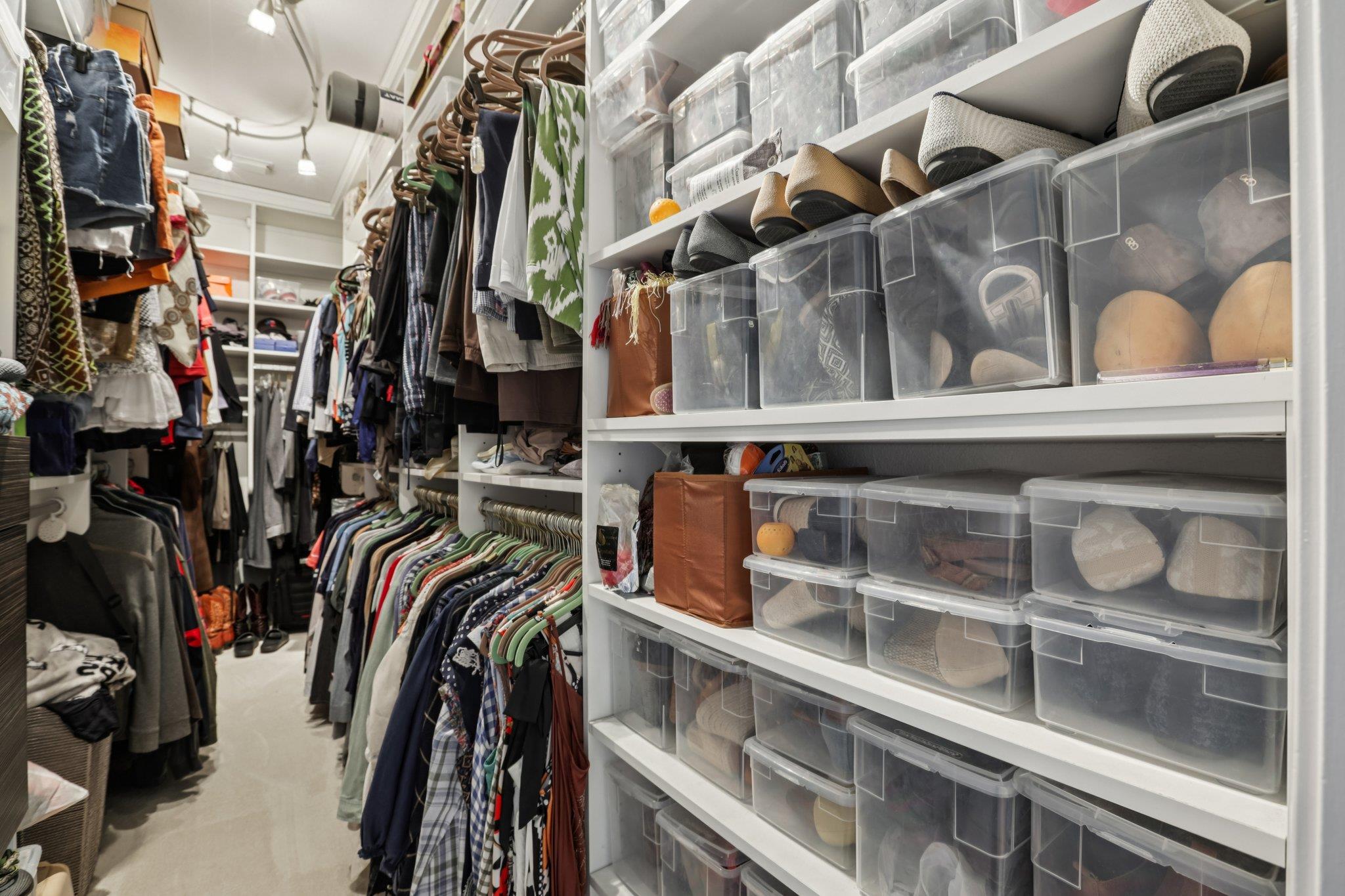 11604 Larch Valley Dr, Austin, TX 78754