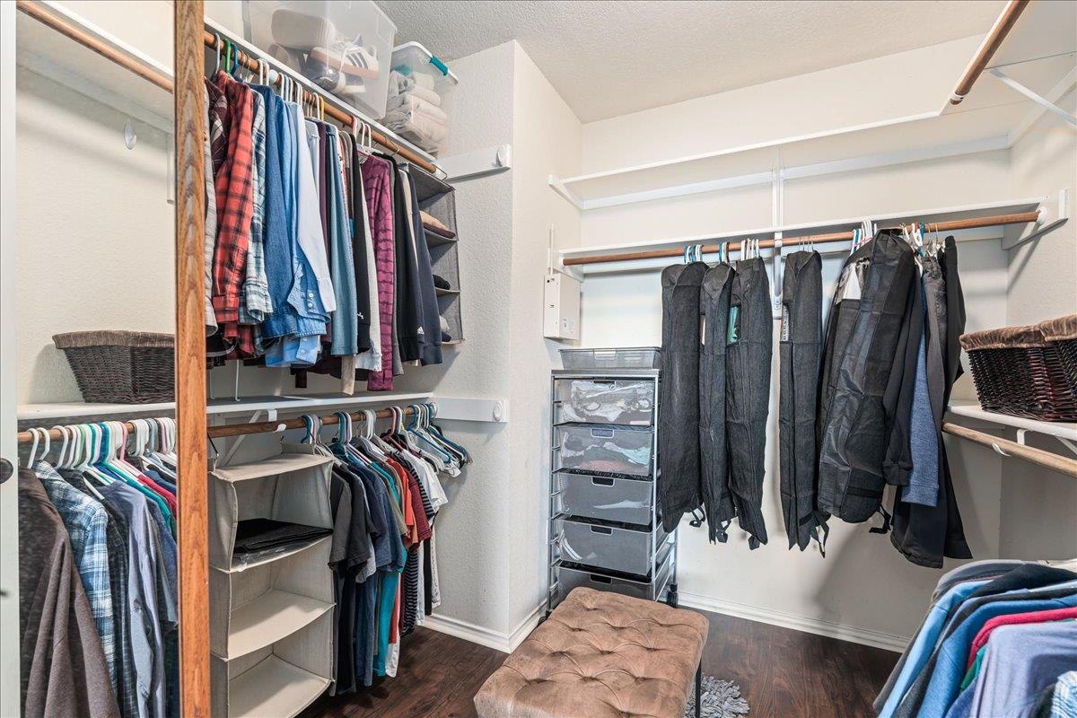 2103 Talamore Rd, Pflugerville, TX 78660