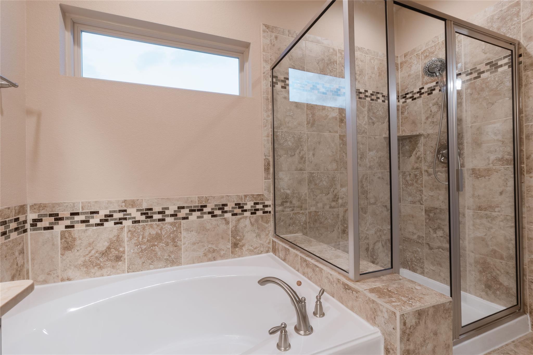 7220 Wyoming Springs Dr # 203, Round Rock, TX 78681