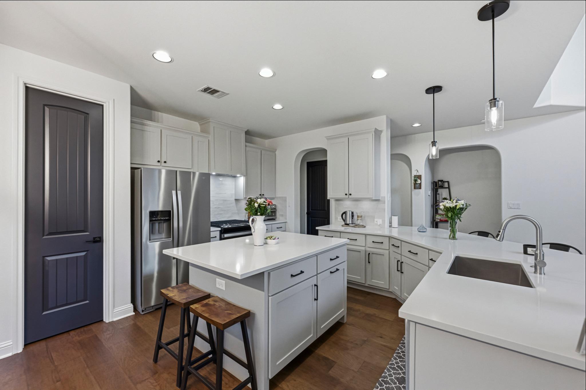 11129 Cherisse Dr, Austin, TX 78739