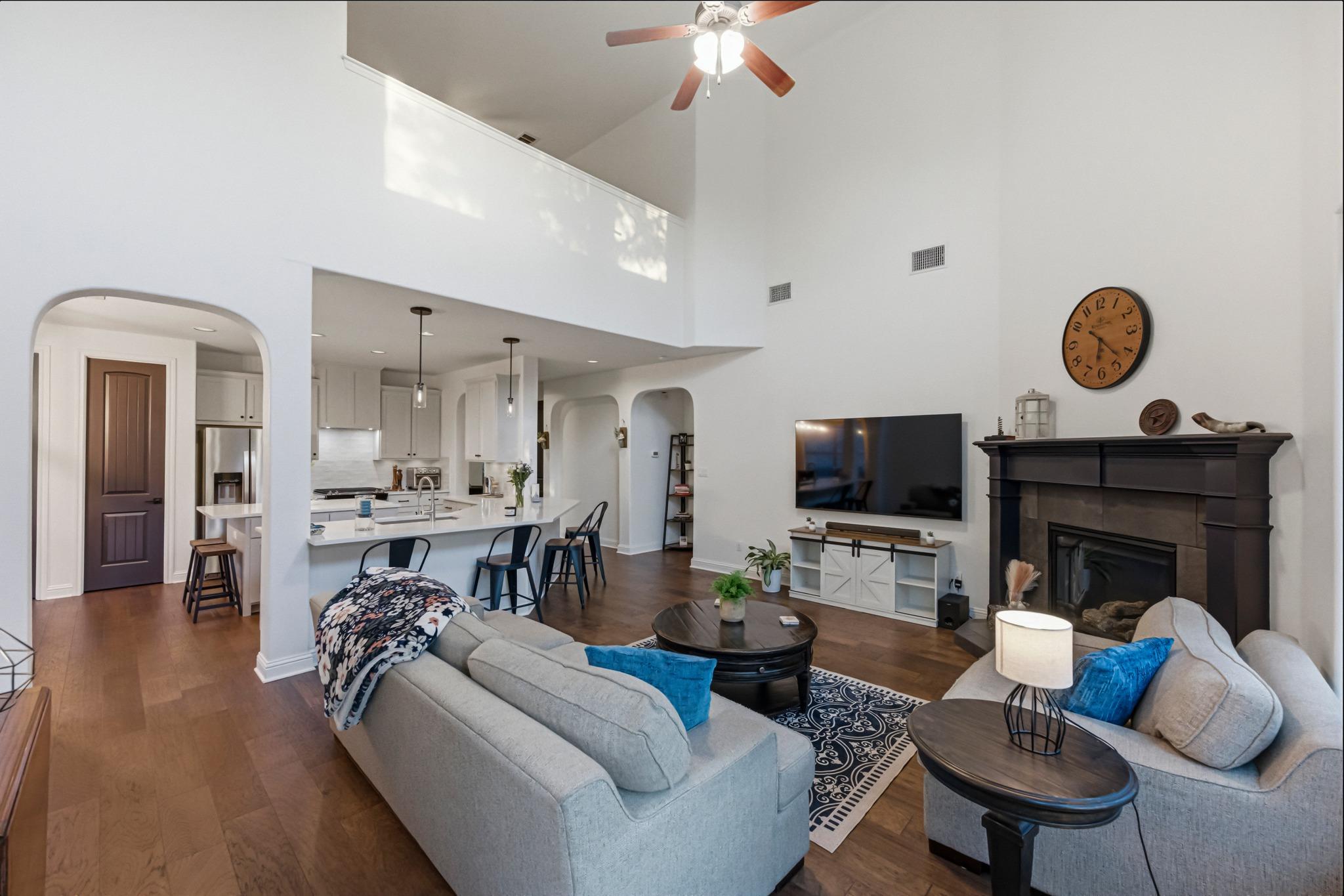 11129 Cherisse Dr, Austin, TX 78739