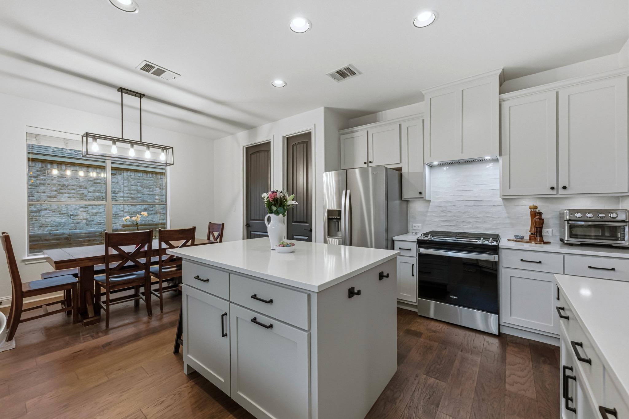 11129 Cherisse Dr, Austin, TX 78739