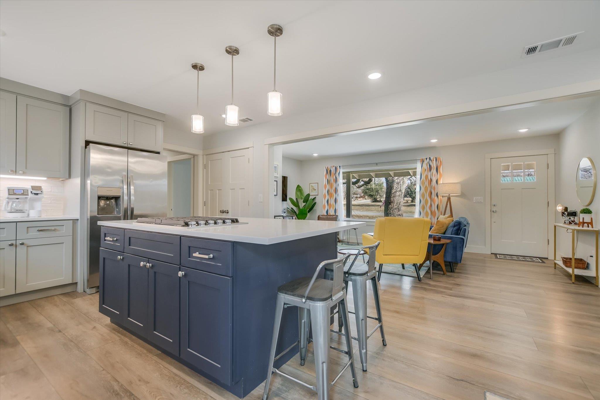 708 Avenue F, Marble Falls, TX 78654