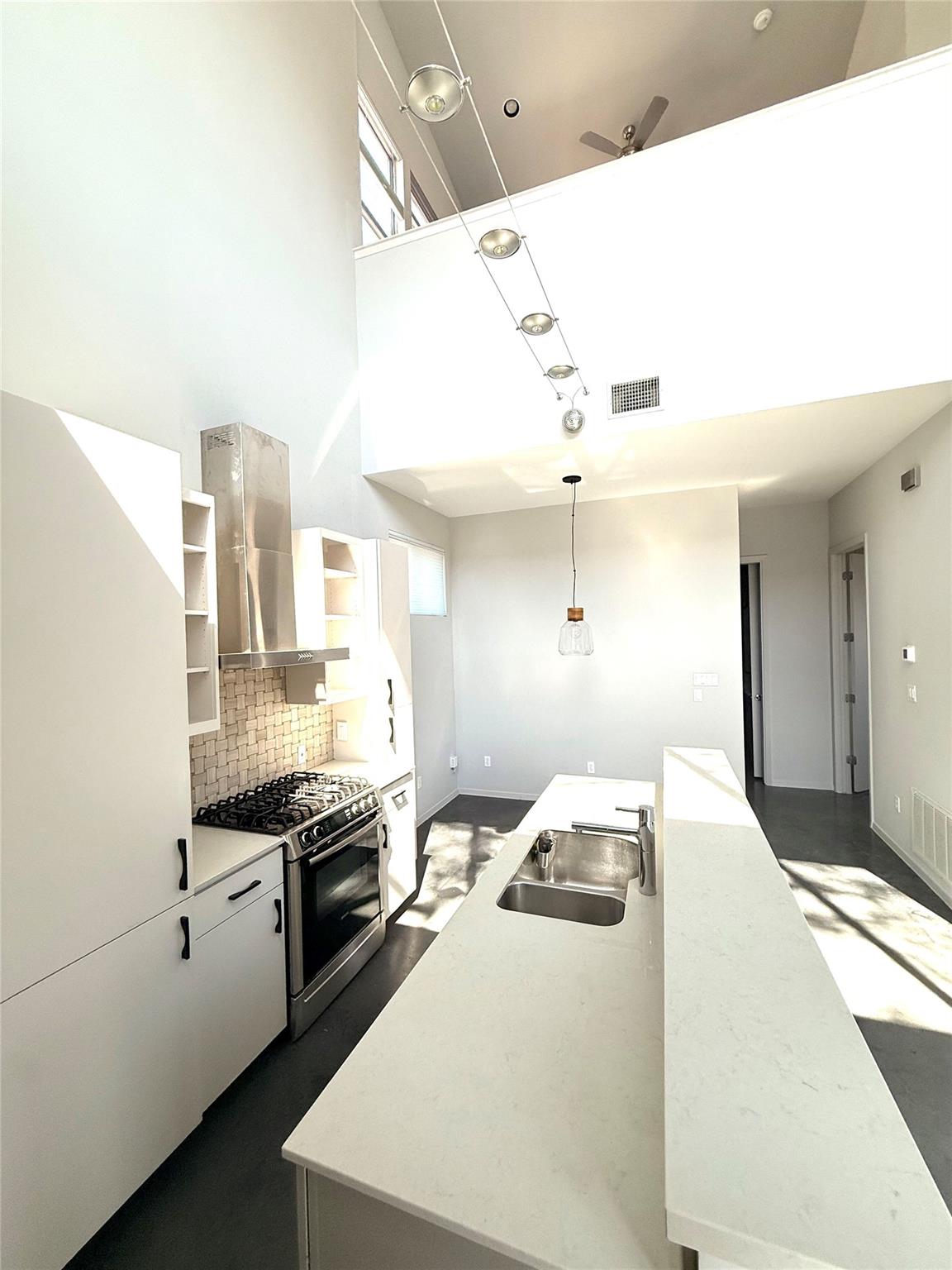 5006 Woodrow Ave # B, Austin, TX 78756