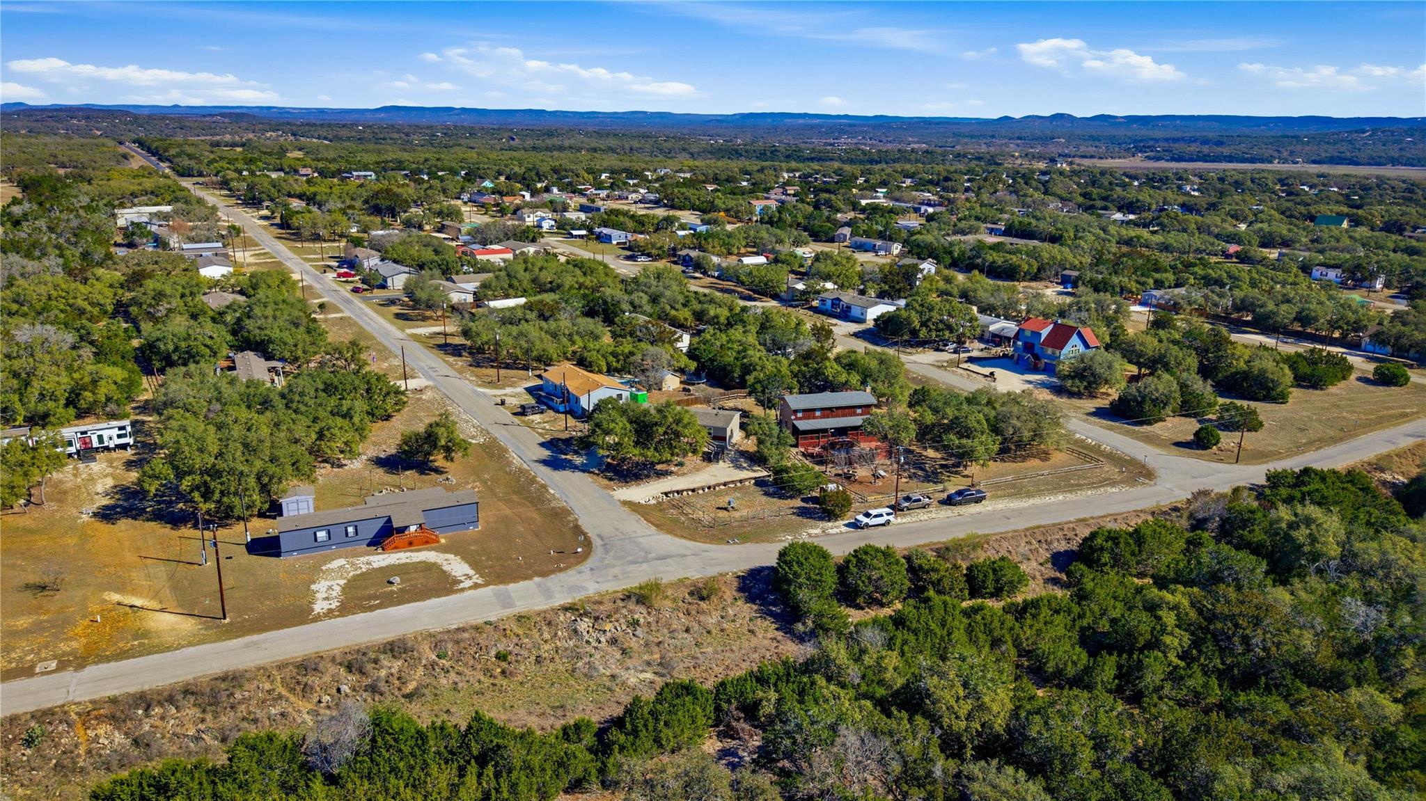 733 Private Road 1507, Bandera, TX 78003