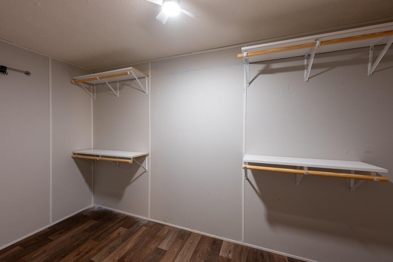 636 South St, Tow, TX 78672