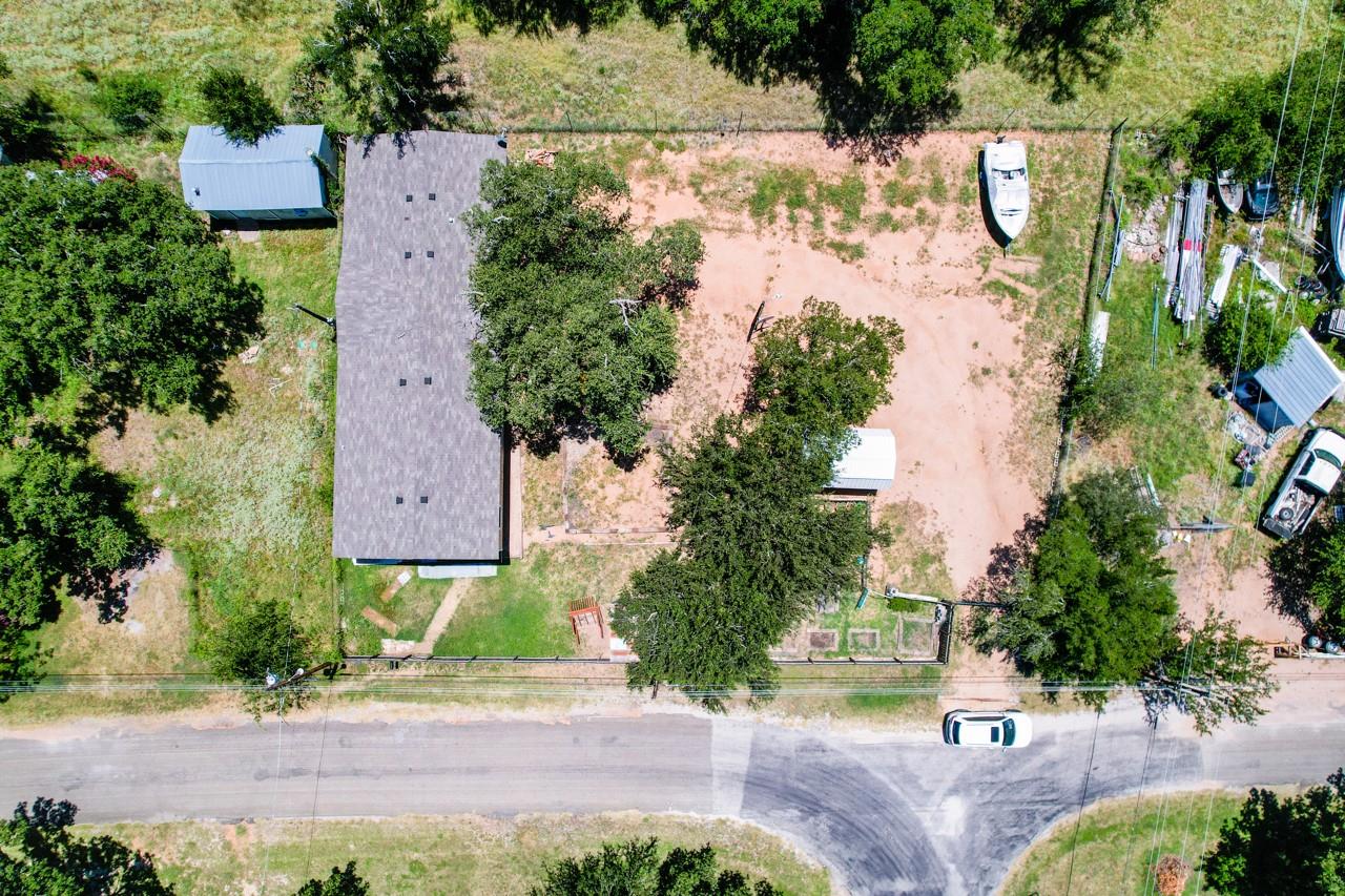 636 South St, Tow, TX 78672