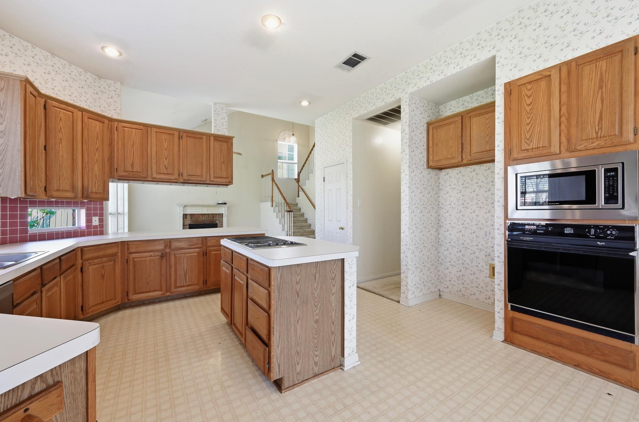 7600 Mifflin Kenedy Ter, Austin, TX 78749