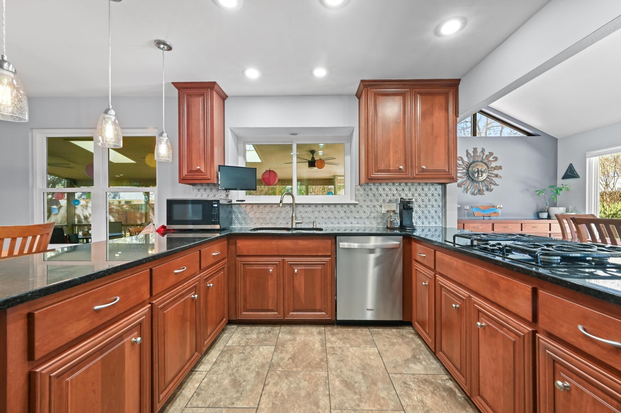 10601 Sans Souci Pl, Austin, TX 78759