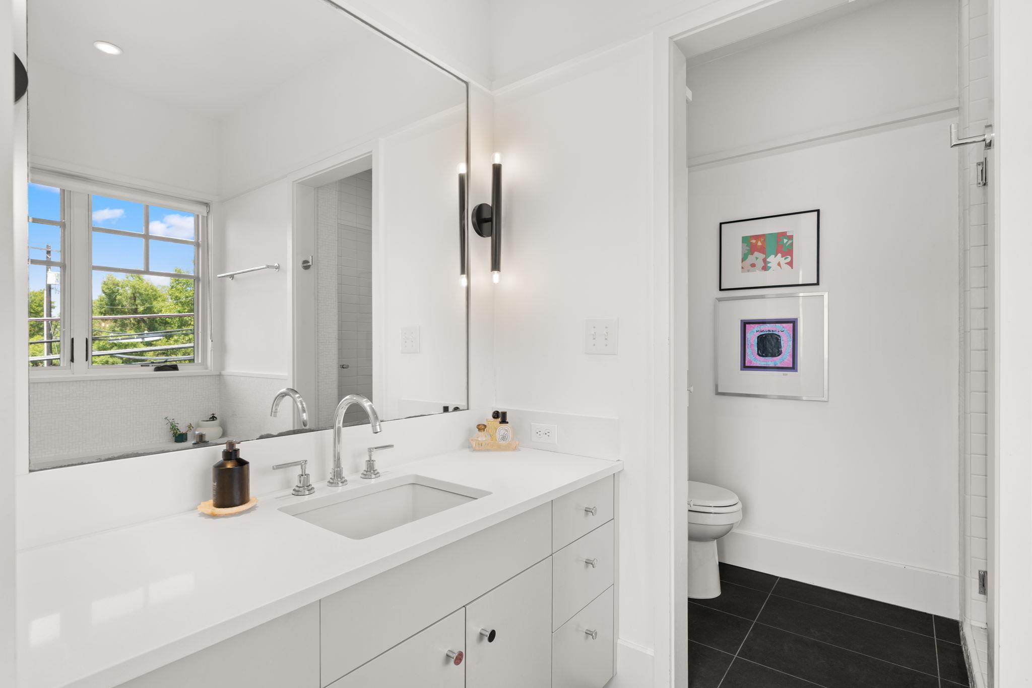 3015 Washington Sq, Austin, TX 78705