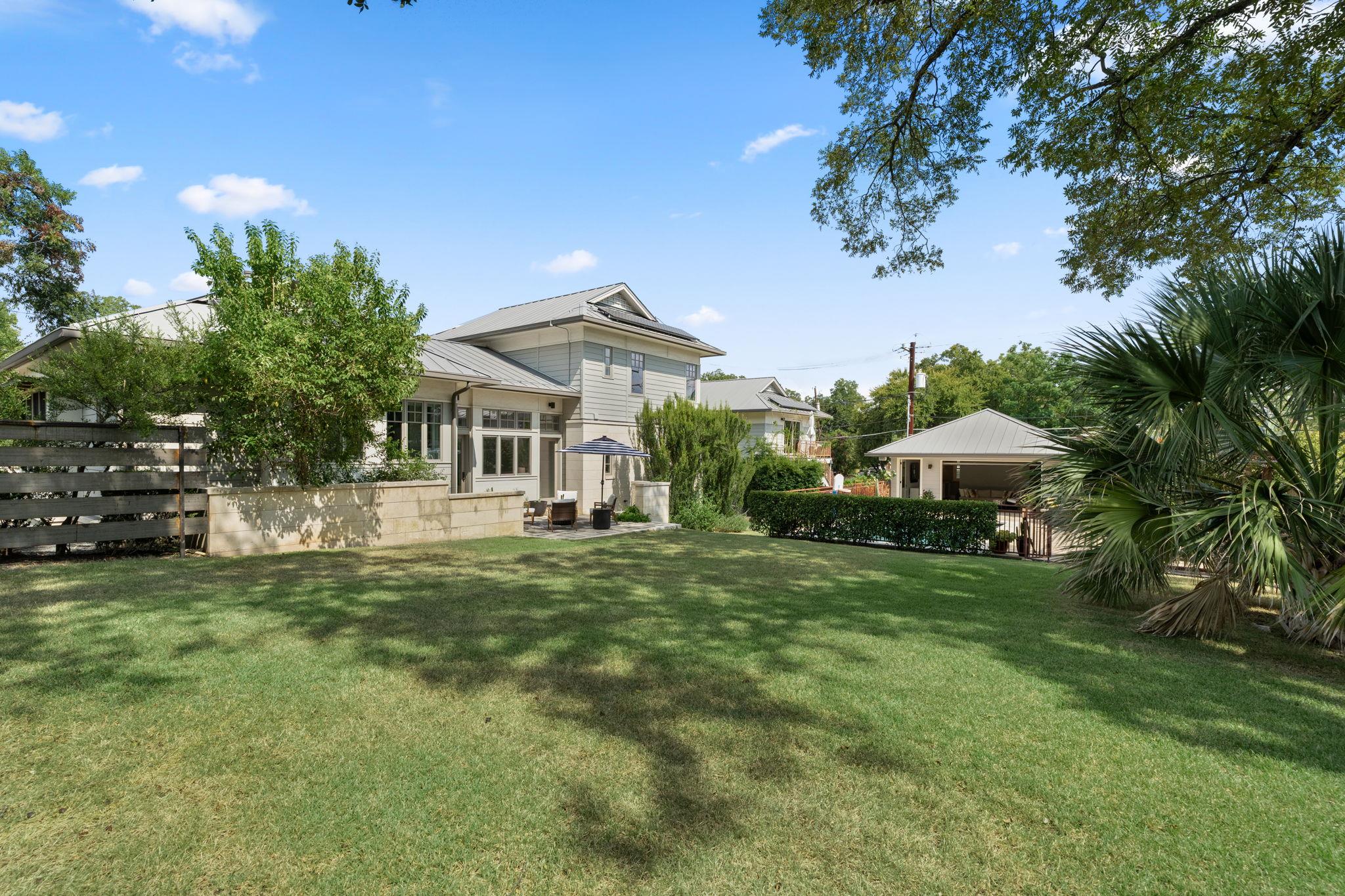 3015 Washington Sq, Austin, TX 78705