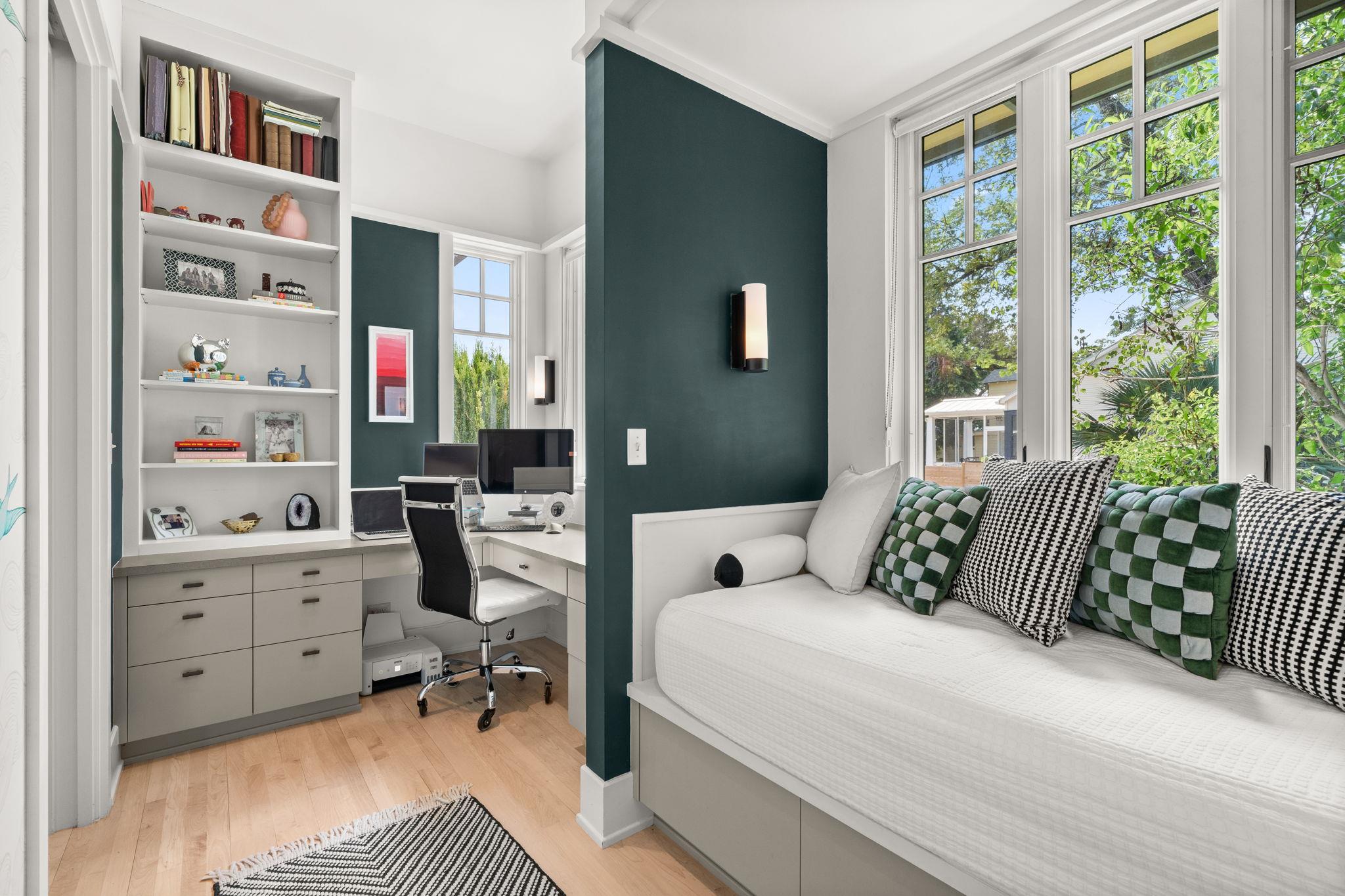 3015 Washington Sq, Austin, TX 78705