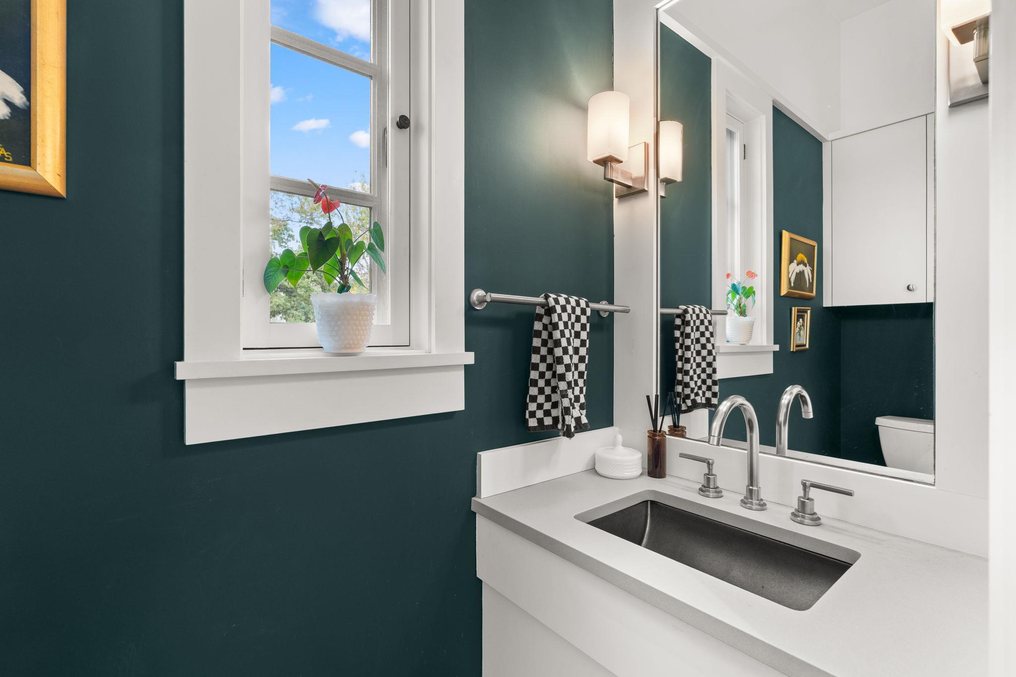 3015 Washington Sq, Austin, TX 78705