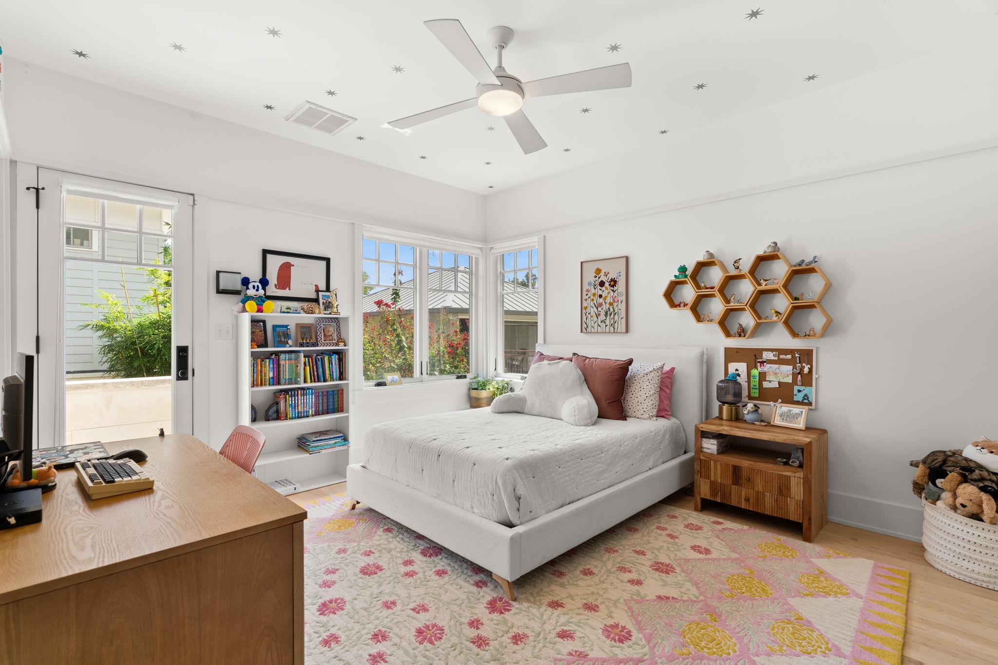 3015 Washington Sq, Austin, TX 78705