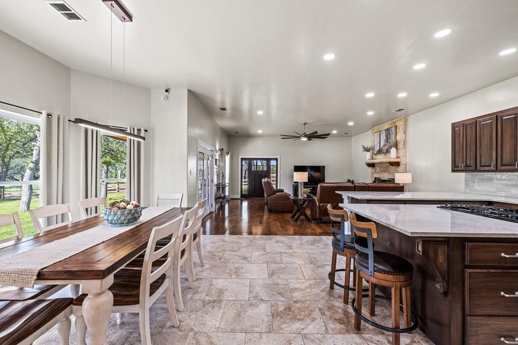 10030 E Us Highway 290 Highway, Fredericksburg, TX 78624