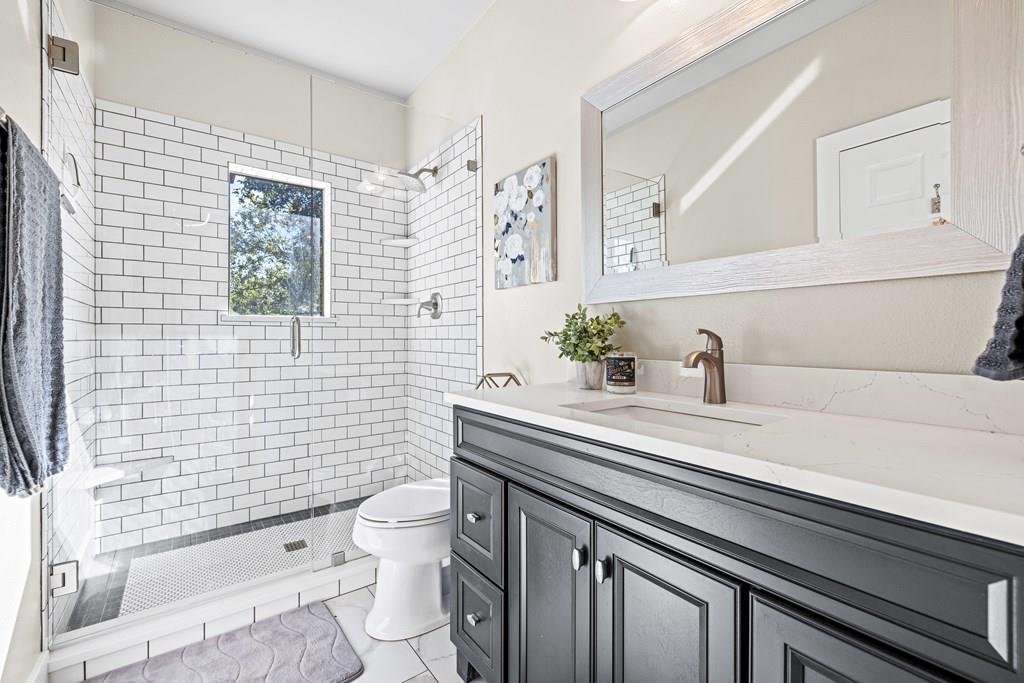 10030 E Us Highway 290 Highway, Fredericksburg, TX 78624