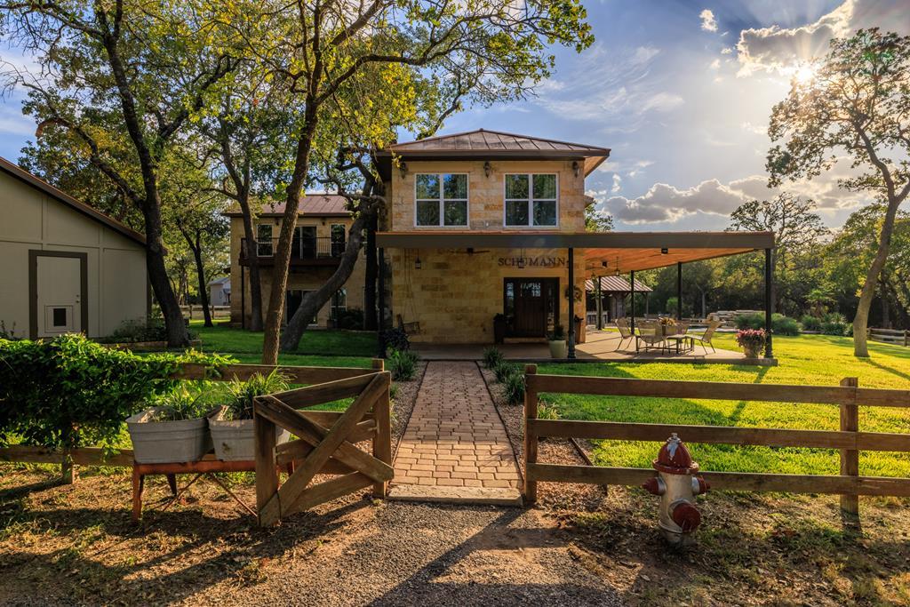 10030 E Us Highway 290 Highway, Fredericksburg, TX 78624