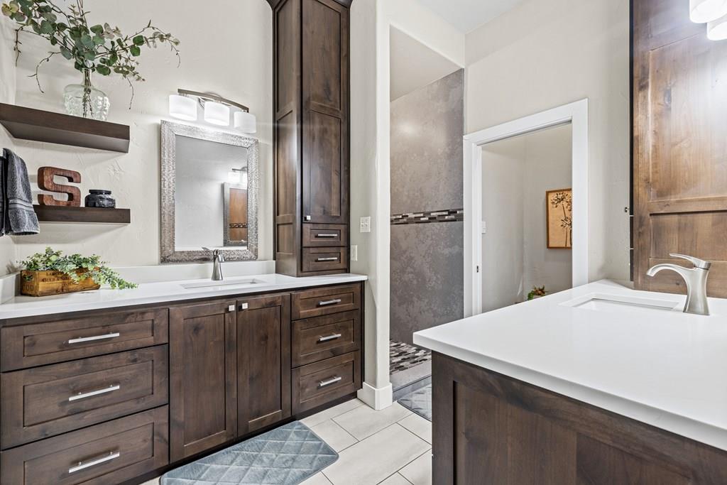 10030 E Us Highway 290 Highway, Fredericksburg, TX 78624