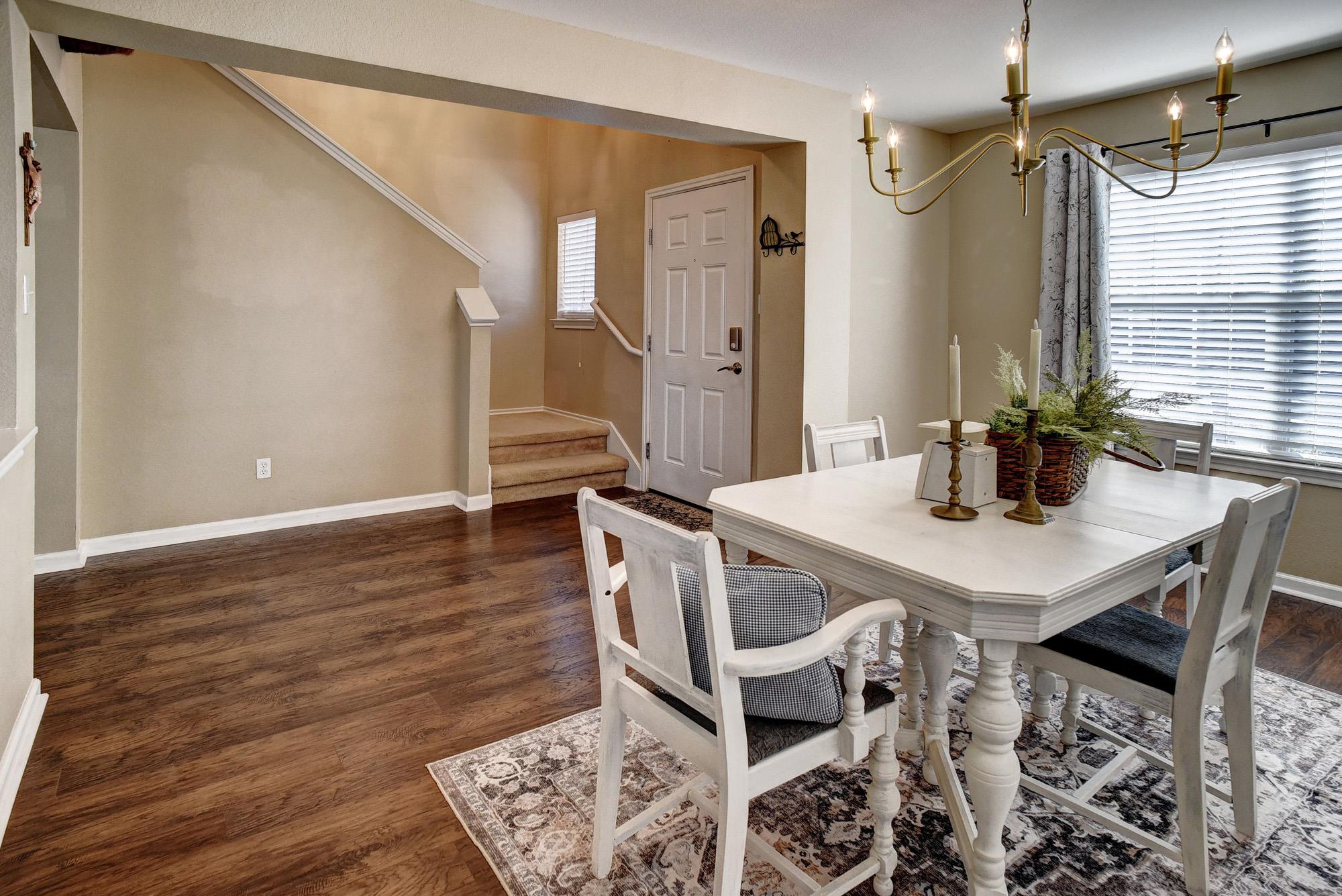 104 Trapper Trl, Bastrop, TX 78602