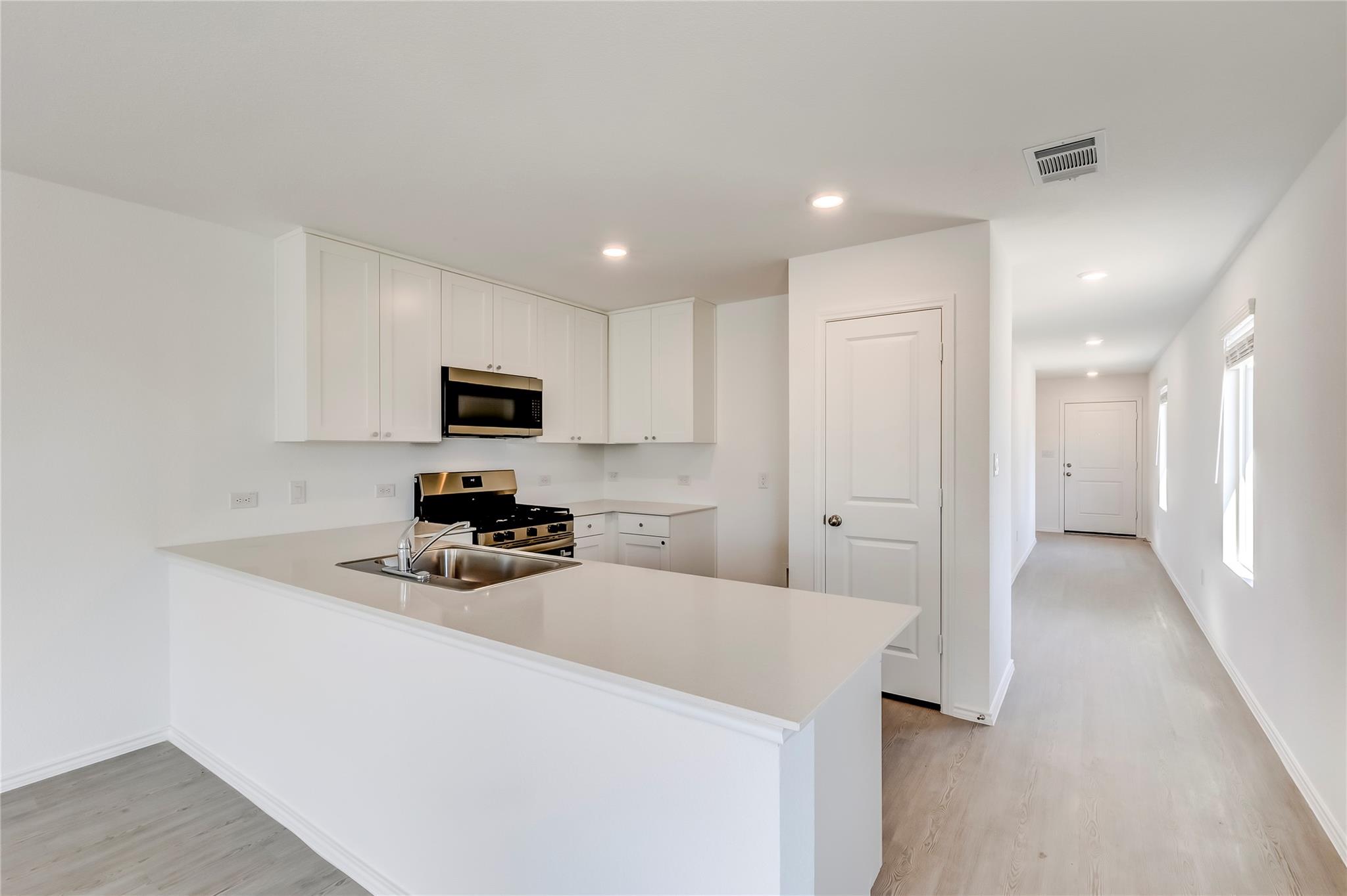 177 Pink Footed Pass, Uhland, TX 78640