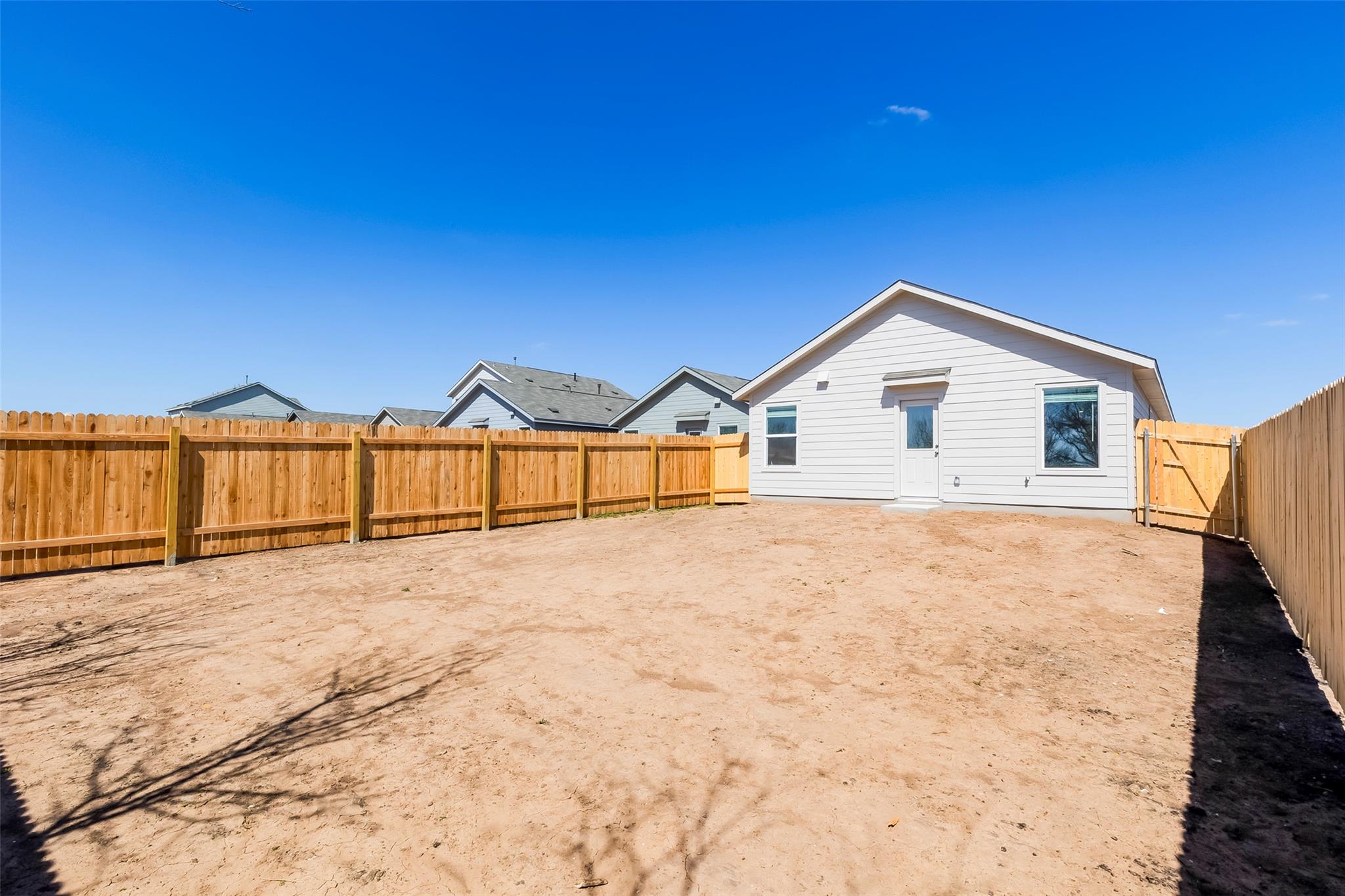 177 Pink Footed Pass, Uhland, TX 78640