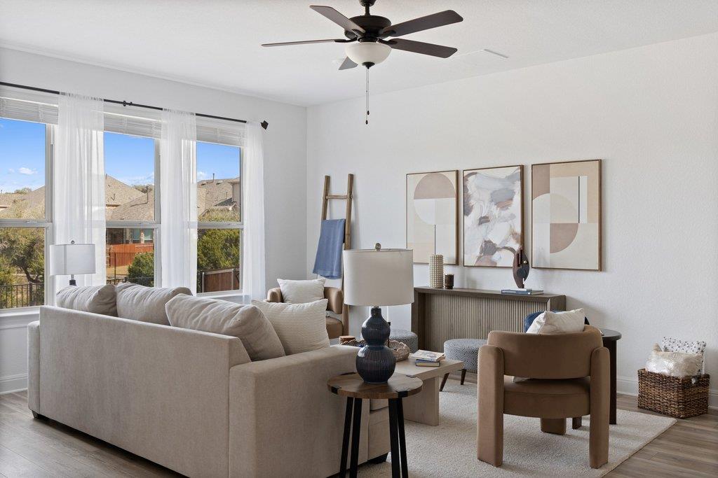 6609 Apache Plum Ln, Spicewood, TX 78669