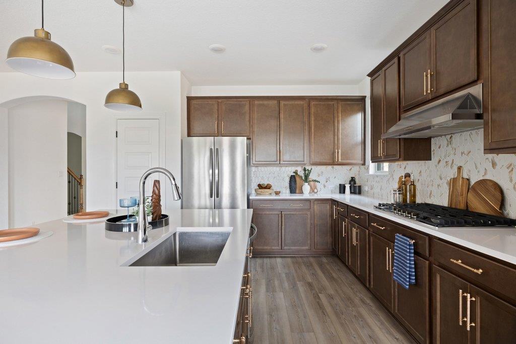 6609 Apache Plum Ln, Spicewood, TX 78669