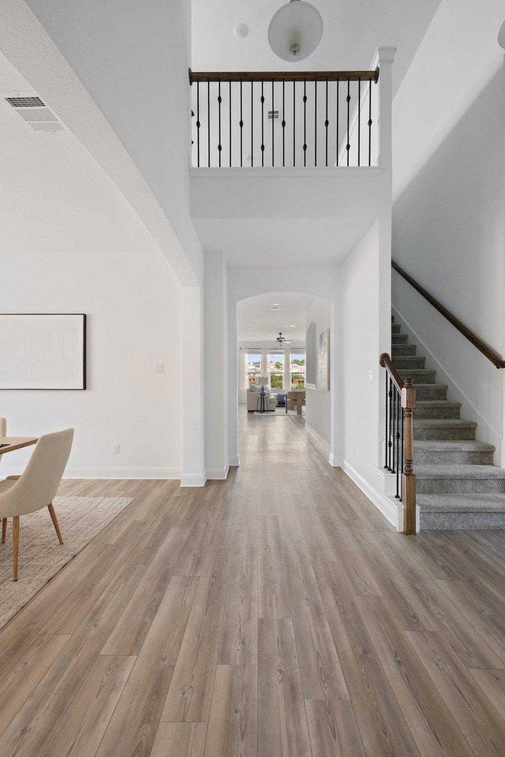 6609 Apache Plum Ln, Spicewood, TX 78669