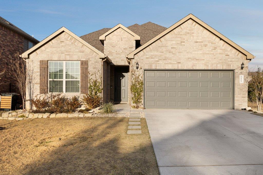 6609 Apache Plum Ln, Spicewood, TX 78669