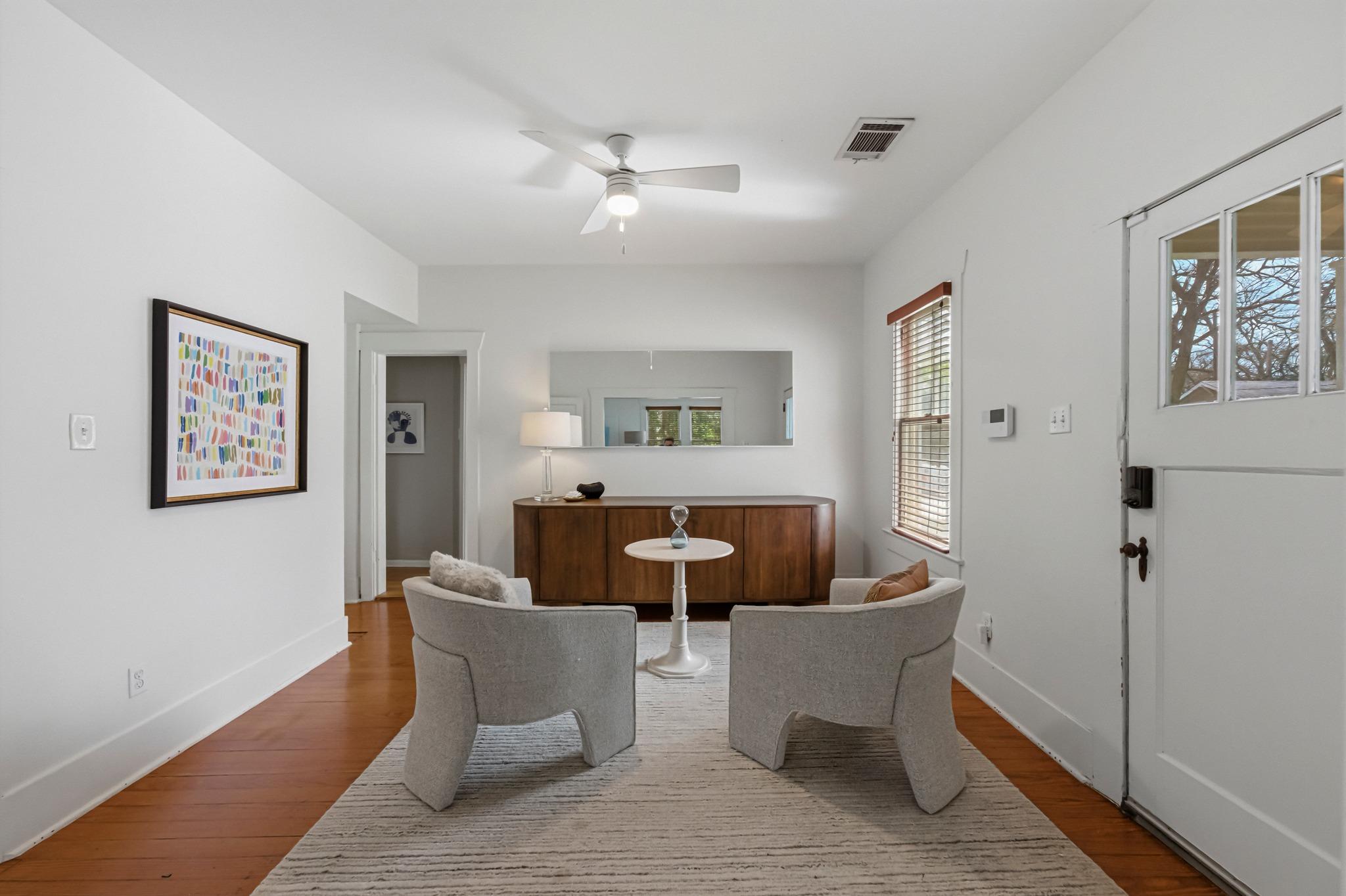 306 W 44th St # A, Austin, TX 78751