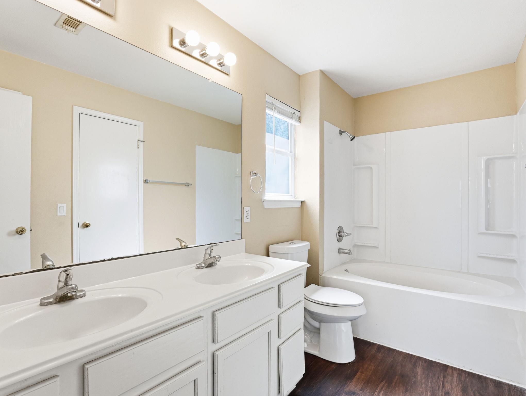 14704 Varrelman St, Austin, TX 78725