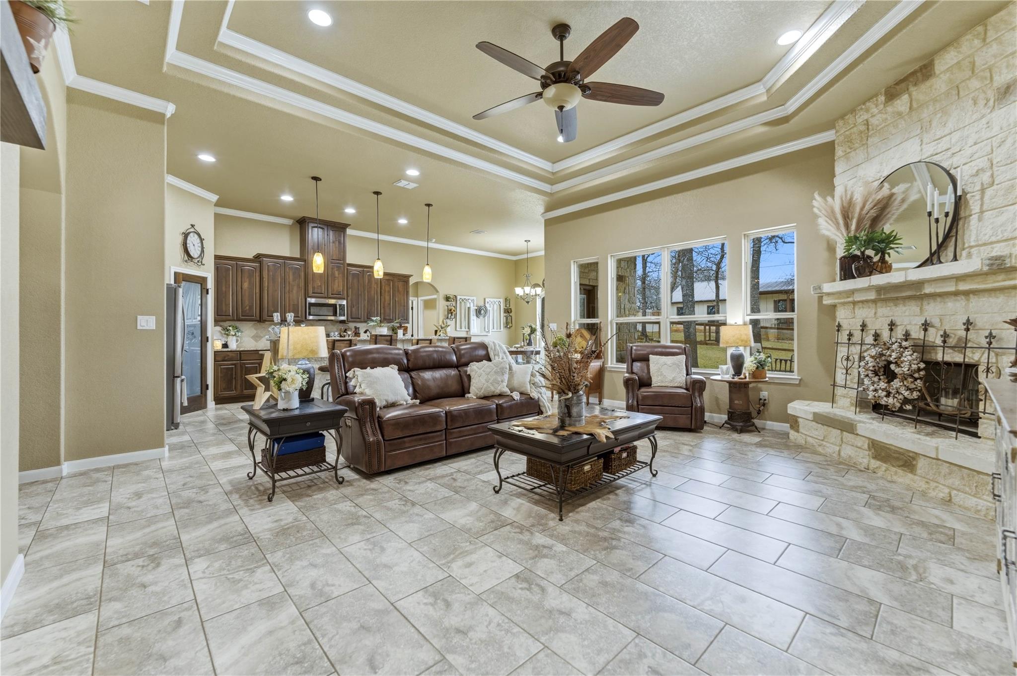 203 Champions Blvd, La Vernia, TX 78121