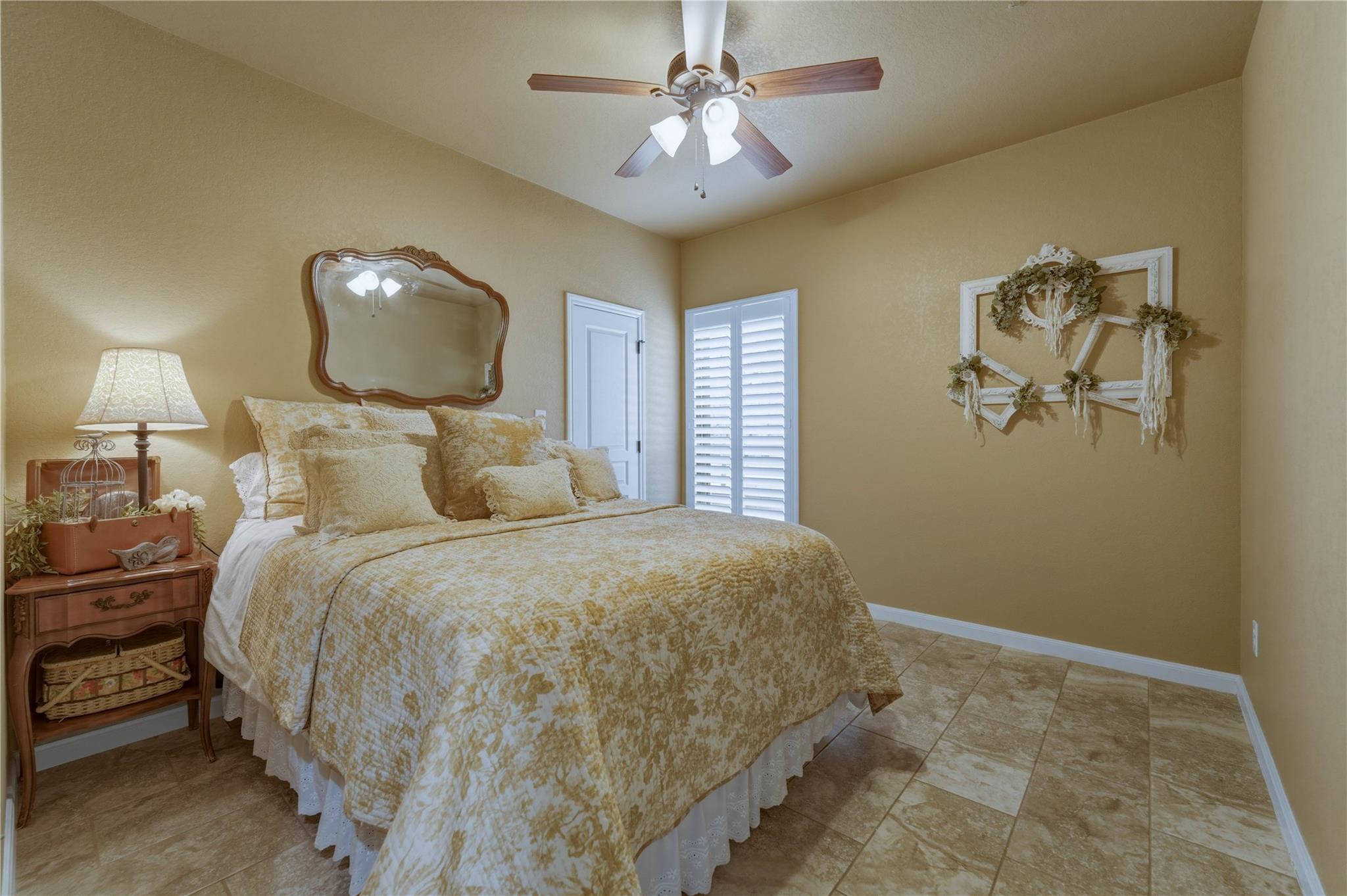 203 Champions Blvd, La Vernia, TX 78121