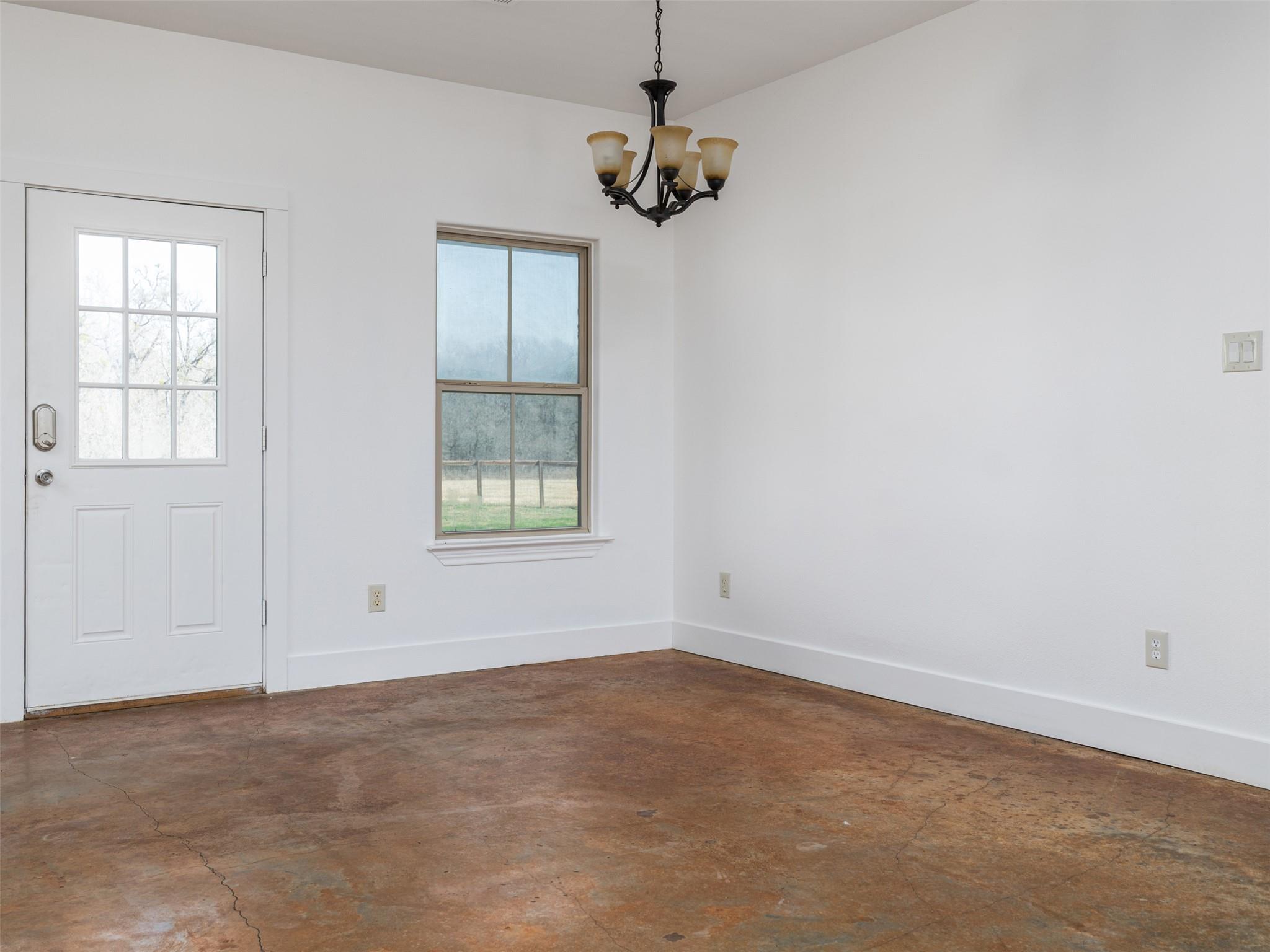 2610 Fm 3061, Thorndale, TX 76577