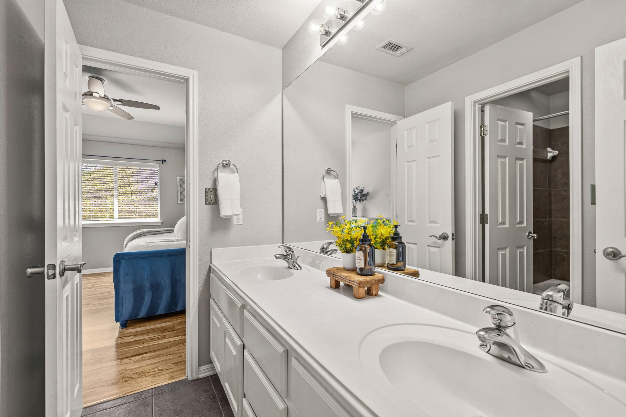 12324 Salida Del Sol Pass, Austin, TX 78732