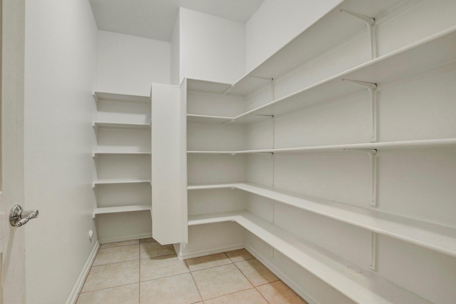 213 Mustang Island Trl, Georgetown, TX 78633