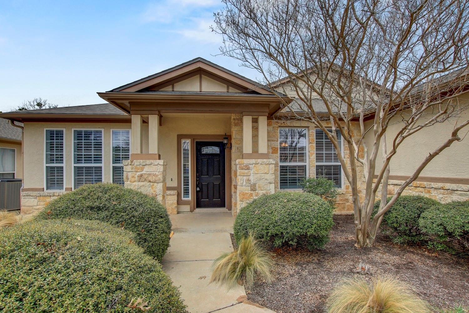 213 Mustang Island Trl, Georgetown, TX 78633