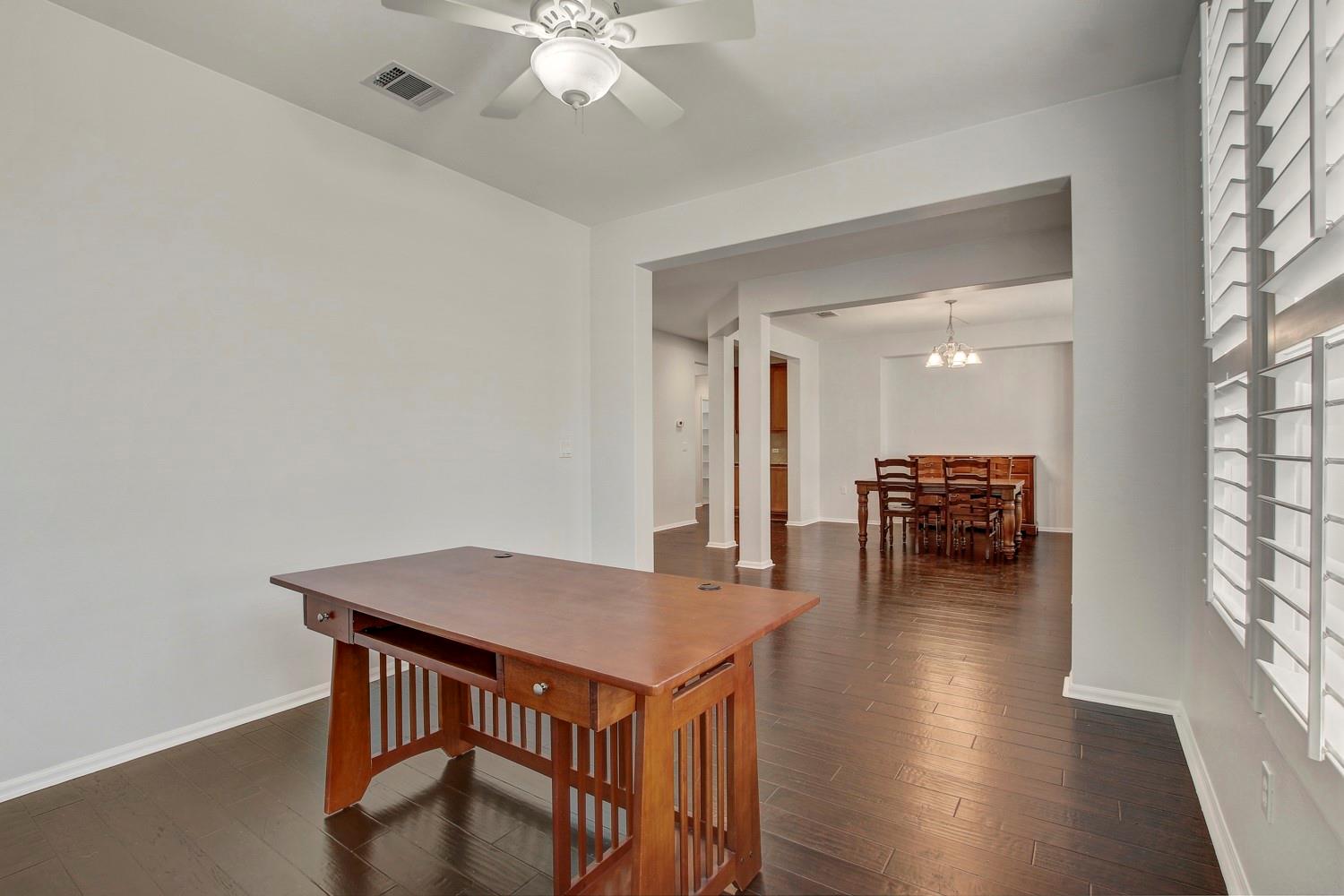 213 Mustang Island Trl, Georgetown, TX 78633
