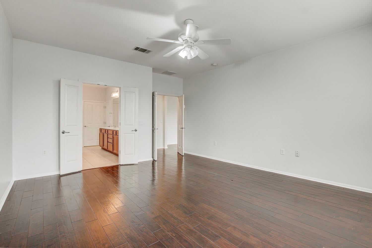 213 Mustang Island Trl, Georgetown, TX 78633