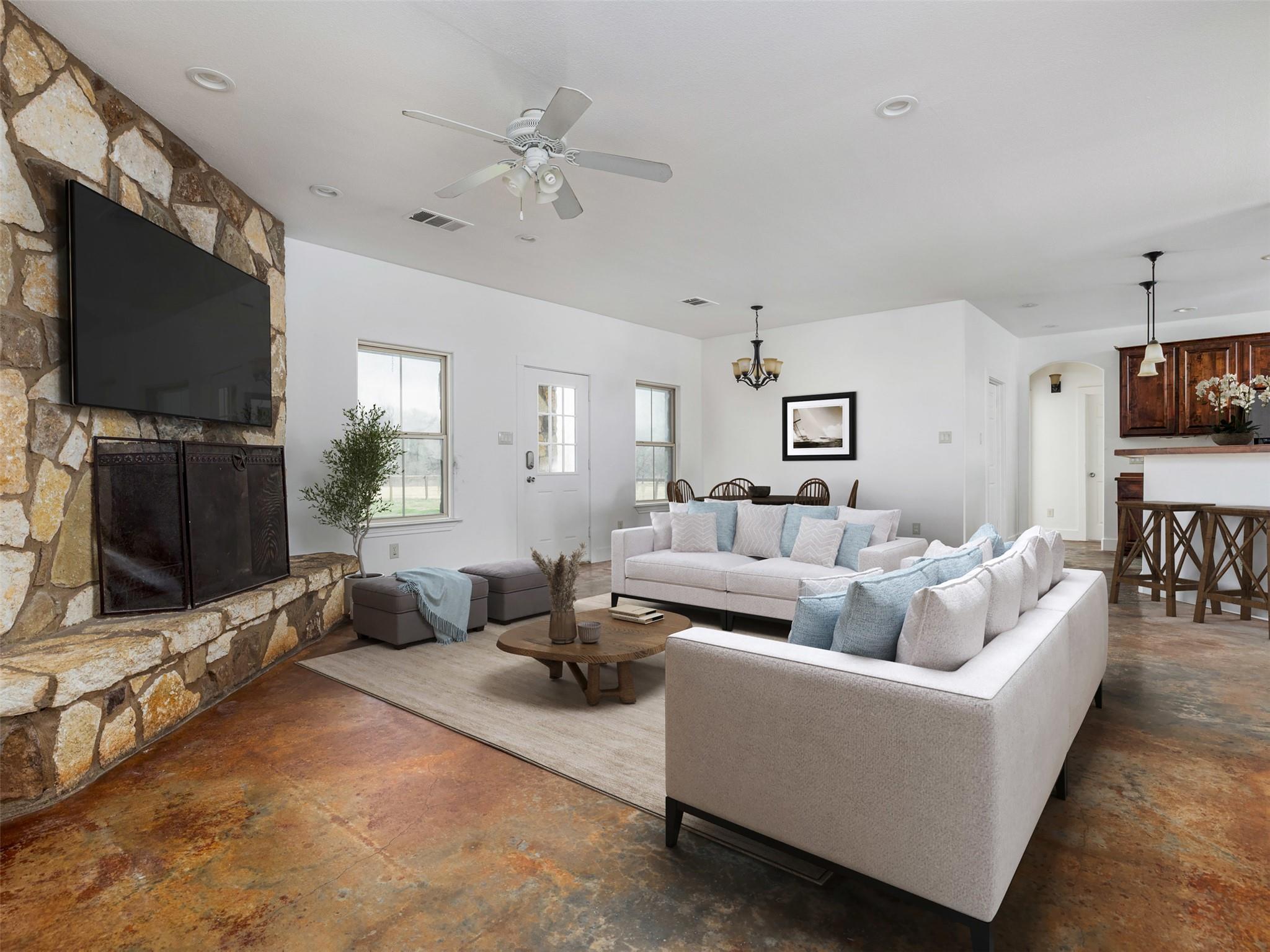 2610 Fm 3061, Thorndale, TX 76577