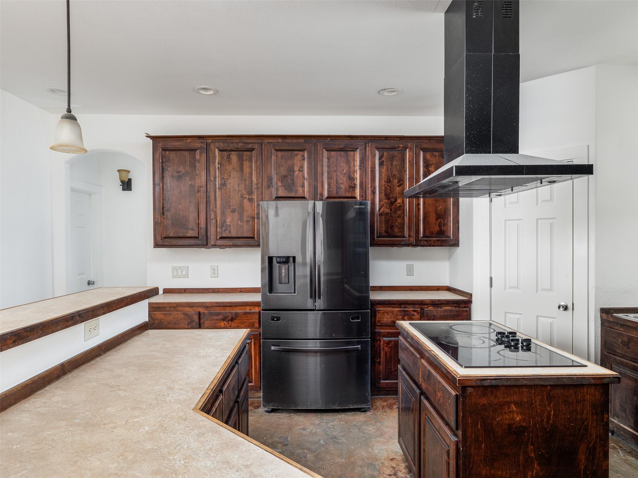 2610 Fm 3061, Thorndale, TX 76577