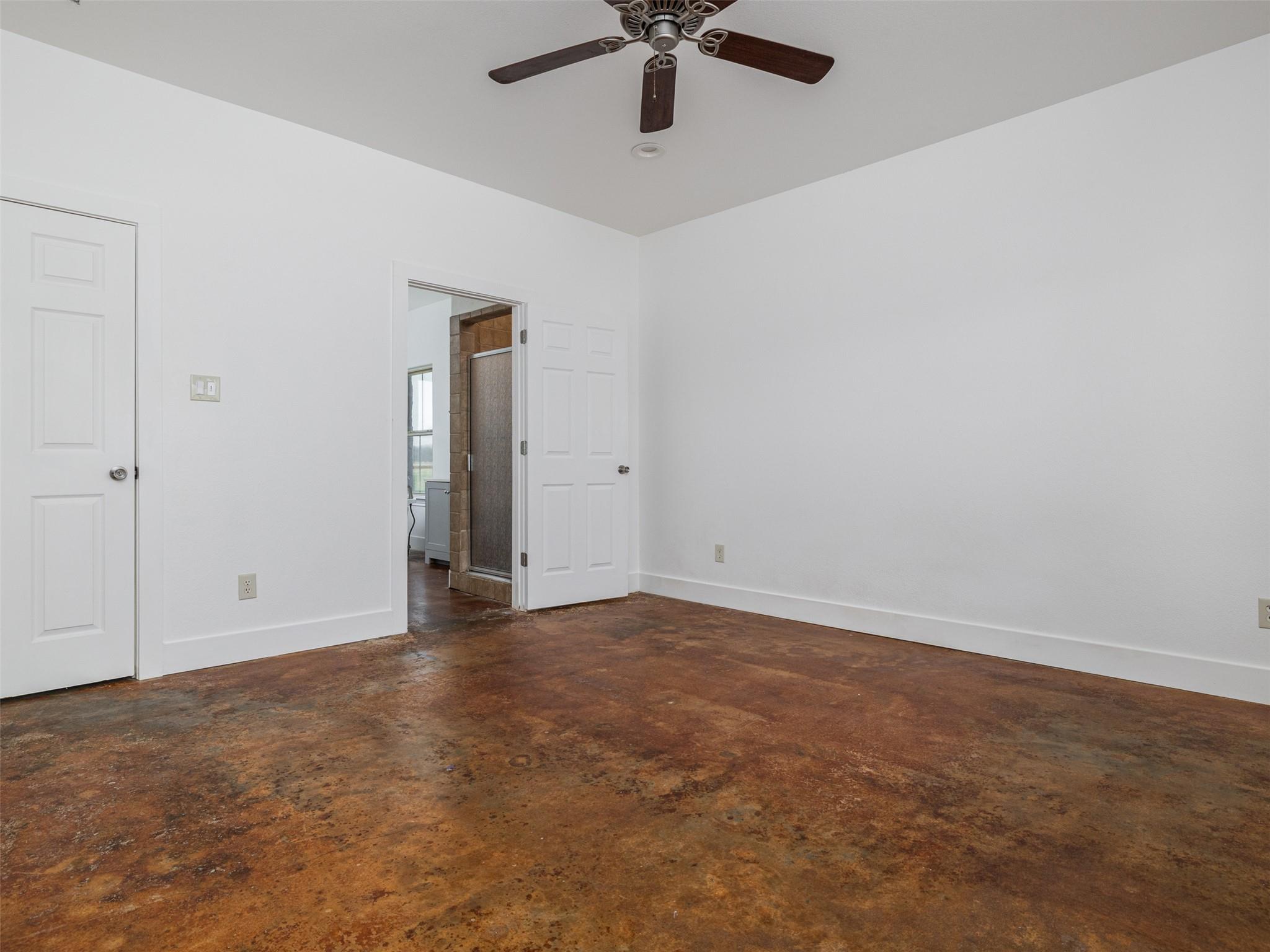 2610 Fm 3061, Thorndale, TX 76577